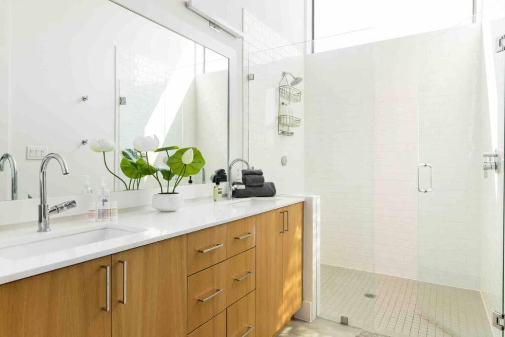 Glamorous Perfectly Located Luxury 2 Bed Townhome Ντάλλας Εξωτερικό φωτογραφία